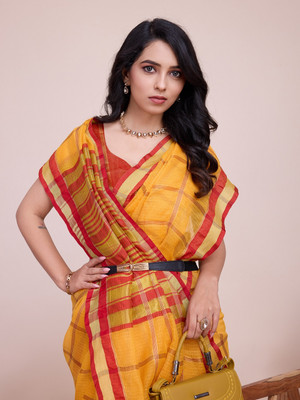 SUDIPTA Woven, Checkered, Striped Kota Doria Cotton Silk Saree(Yellow)