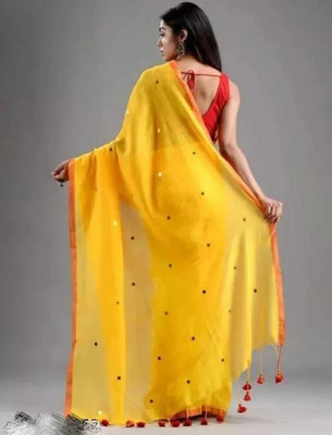 GOLU Solid/Plain Handloom Pure Cotton Saree(Yellow, Red)