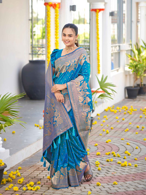 MANOHARI Woven Banarasi Jacquard Saree(Blue)
