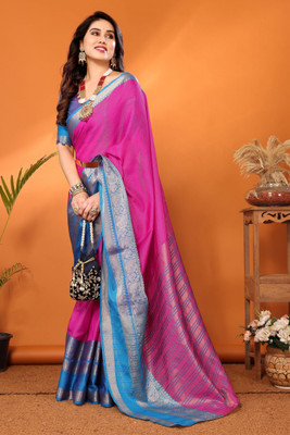 Soor Panchi Self Design Banarasi Jacquard Saree(Blue)