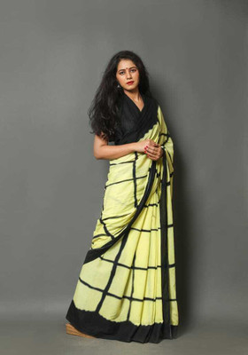 Jaipuri Print Checkered Daily Wear Pure Cotton Saree(Black, Yellow)