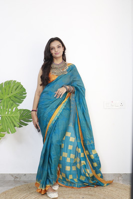 RAGISHA ENTERPRISE Self Design Daily Wear Cotton Blend Saree(Blue)