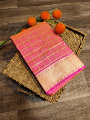 s bakale paithani Animal Print Paithani Silk Blend Saree(Pink)