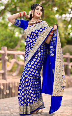 HouseOfCommon Woven, Embellished Banarasi Silk Blend Saree(Dark Blue)