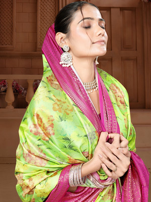 Rashmi Sarees Woven Bollywood Crepe Saree(Green)