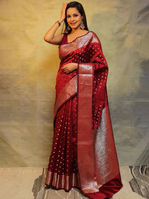 Divastri Woven Banarasi Silk Blend Saree(Maroon)