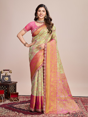 Yogik Creation Floral Print Banarasi Silk Blend Saree(Multicolor)