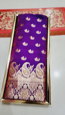 Asa fashion Self Design, Woven Banarasi Pure Silk Saree(Magenta)