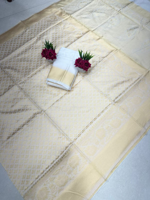 GEETABA FASHION Woven Kanjivaram Pure Silk Saree(White, Gold)