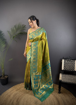 Divastri Woven Banarasi Cotton Silk Saree(Green)