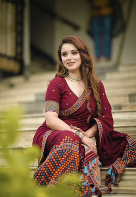 Harfab Woven Mekhela Chador Silk Blend Saree(Maroon)