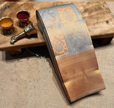 SICHYAH Embellished Banarasi Jacquard Saree(Grey, Beige)