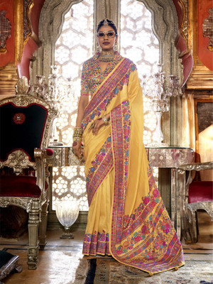 Elora Floral Print Saree with Attached Blouse Silk Blend Saree(Yellow)