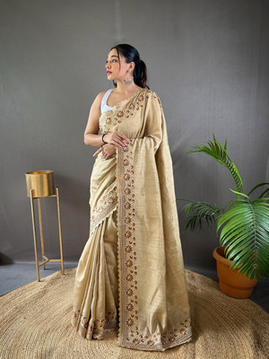 SGF11 Self Design Handloom Silk Blend Saree(Beige)