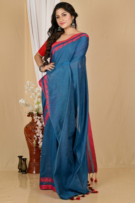 eC ESHA'S COLLECTION Solid/Plain Handloom Cotton Blend Saree(Light Blue, Red)
