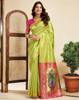 Divastri Self Design, Woven Paithani Silk Blend Saree(Light Green, Pink)