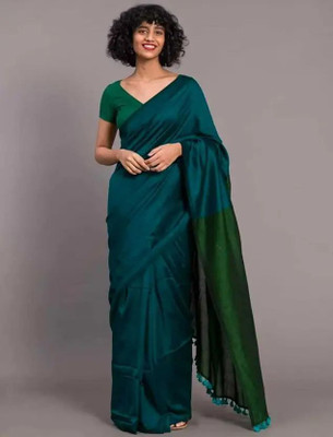 zayraa Solid/Plain Daily Wear Cotton Blend Saree(Green)