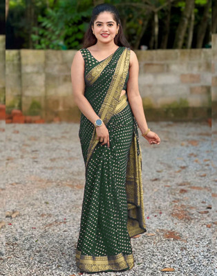 Samah Woven, Embellished Banarasi Silk Blend, Jacquard Saree(Dark Green, Gold)