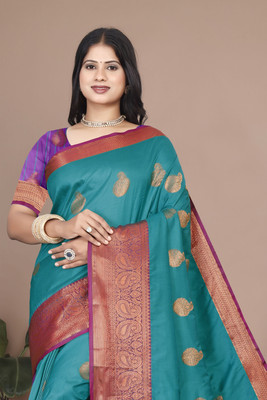 Nikita Fashion Digital Print Kanjivaram Jacquard Saree(Green, Blue)