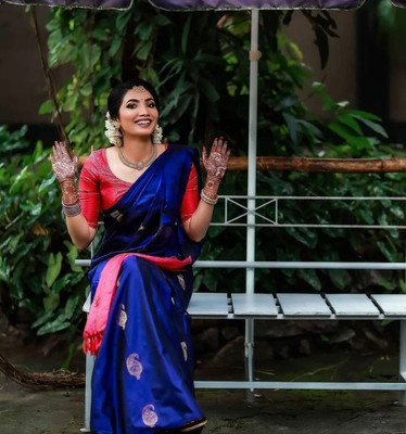 Rudr Venture Digital Print Banarasi Silk Blend Saree(Blue)