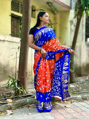 S.R.TEXTILES Woven Bandhani Crepe, Silk Blend Saree(Orange, Blue)