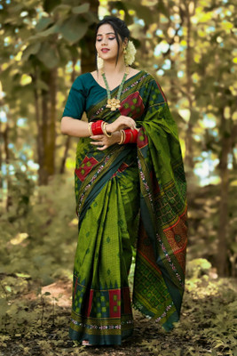 Sumit Textiles Digital Print, Printed Ikkat Pure Cotton Saree(Green)