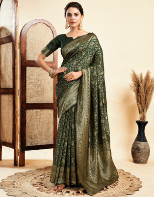 Samah Woven, Self Design Kanjivaram Silk Blend Saree(Dark Green, Gold)