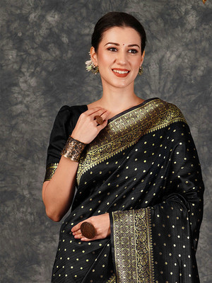 R K INFINITIVE Woven Kanjivaram Jacquard, Art Silk Saree(Black)