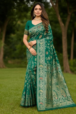 Samai Woven Kanjivaram Silk Blend Saree(Light Blue)