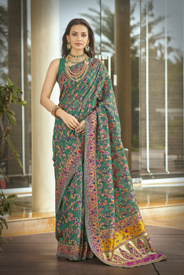 Sariya Woven Kalamkari Jacquard, Silk Blend Saree(Light Green)