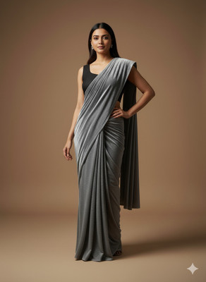 Vraggi Solid/Plain Bollywood Lycra Blend Saree(Grey)