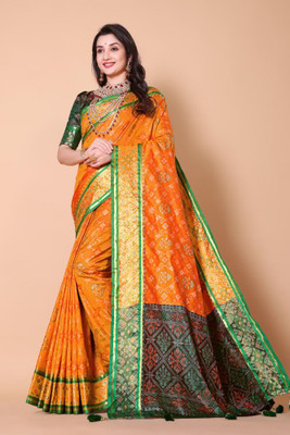 LAVYANSH CREATION Self Design, Printed Patola Silk Blend, Jacquard Saree(Yellow)