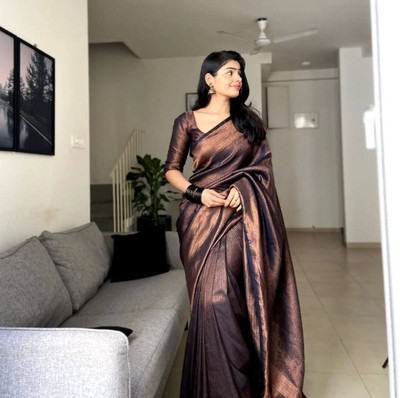 AVANTIKA FASHION Woven Kanjivaram Pure Silk, Art Silk Saree(Brown)