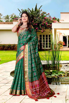 jayant creation Printed Bollywood Silk Blend Saree(Green)