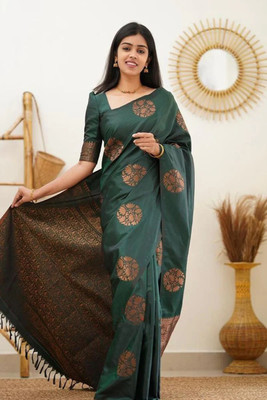 PK SAREES Woven Banarasi Jacquard Saree(Green)