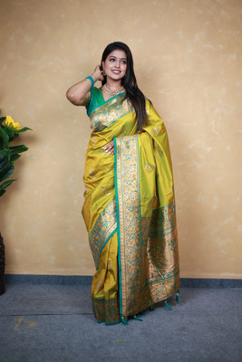 Keswi Fab Woven Banarasi Jacquard, Pure Silk Saree(Green)