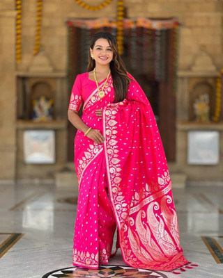 DIVINE JUNCTION WEAR Woven, Self Design, Paisley, Floral Print Banarasi Satin Saree(Pink)