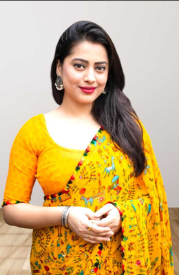AVTC Self Design Bollywood Georgette Saree(Yellow)