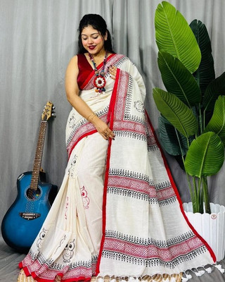 Janaki Blocked Printed Handloom Khadi Saree(White)