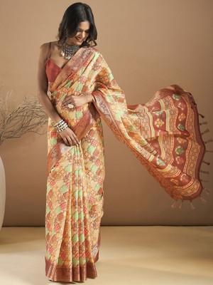 Sangria Printed Kanjivaram Silk Blend Saree(Beige)