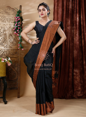 Bong ButiQ Solid/Plain Bollywood Handloom Cotton Blend Saree(Black, Gold)