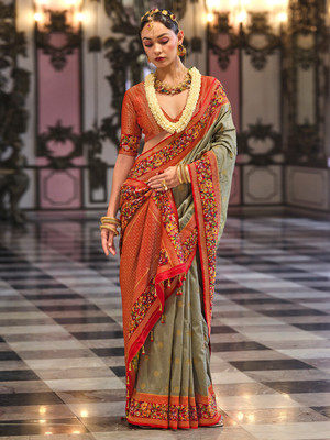 Sareemall Printed Banarasi Silk Blend Saree(Grey)