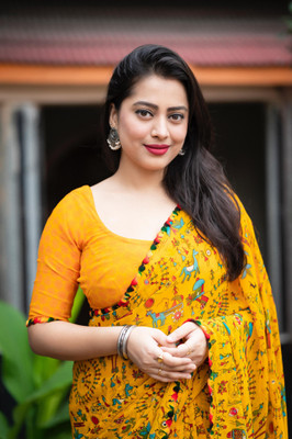 AAI LAXMI CREATION Animal Print, Printed Daily Wear Georgette Saree(Yellow)
