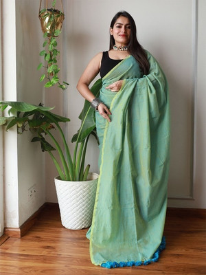 Maruti Art Solid/Plain Daily Wear Cotton Blend Saree(Light Blue)