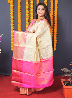 SGF11 Self Design Handloom Pure Silk Saree(White)