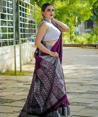 HouseOfCommon Striped Banarasi Pure Silk Saree(Purple)