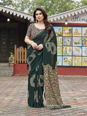 THE URBAN DIVA Printed Bollywood Georgette Saree(Green, Cream)