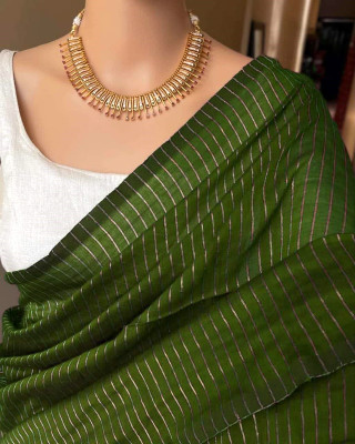 RIDDHIMAN FASHION Striped Handloom Pure Cotton Saree(Green)