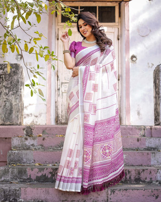 Soor Panchi Digital Print Kasavu Cotton Linen Saree(White)