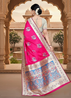 Aviora Woven, Floral Print, Self Design, Temple Border Narayanpet Silk Blend Saree(Pink)
